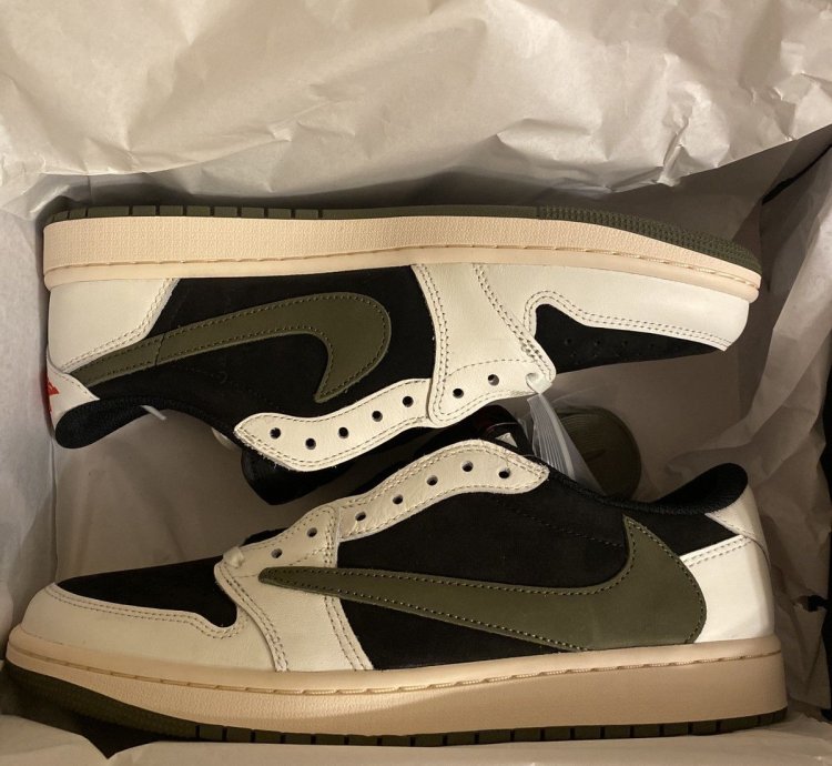 Jordan 1 Travis Scott Olive 9 5m 11w