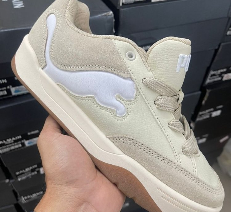 Puma Park Beige Sneakers