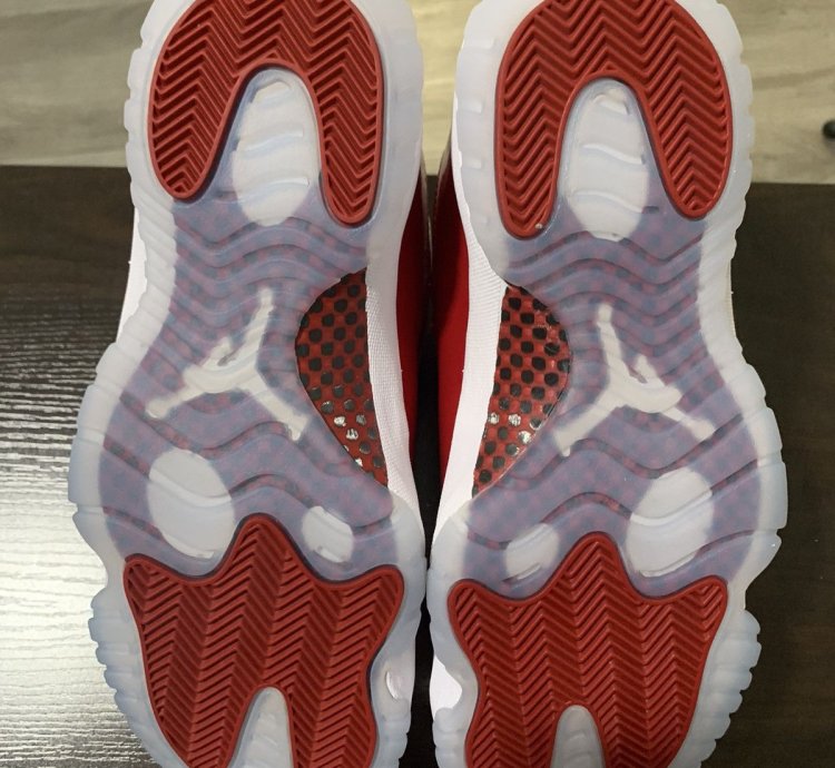 Jordan 11 Cherry Red Retro