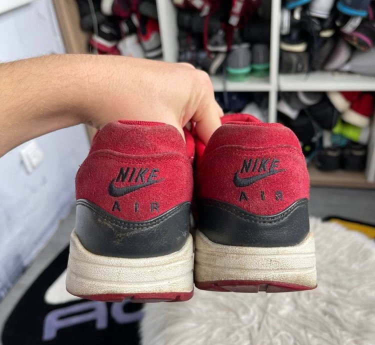 Vintage Nike Air Max 1 Premium Gym Red