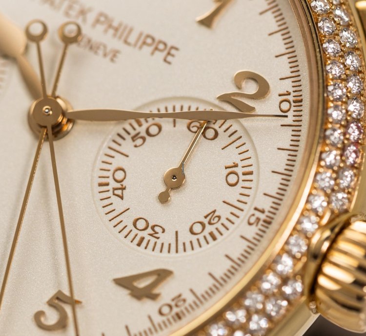 Patek Philippe Chronograph Ladies Split Second Chronograph Ref 7059- 18k Rose Ivory Dial Box Papers Bj-2012 Germany