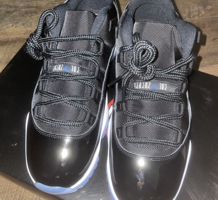 Jordan 11 Space Jam Low