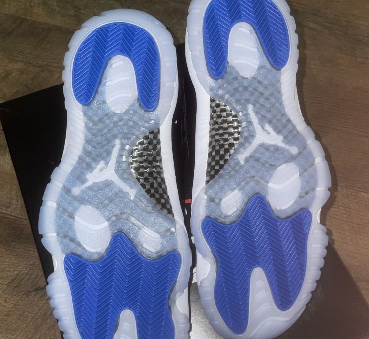 Jordan 11 Space Jam Low