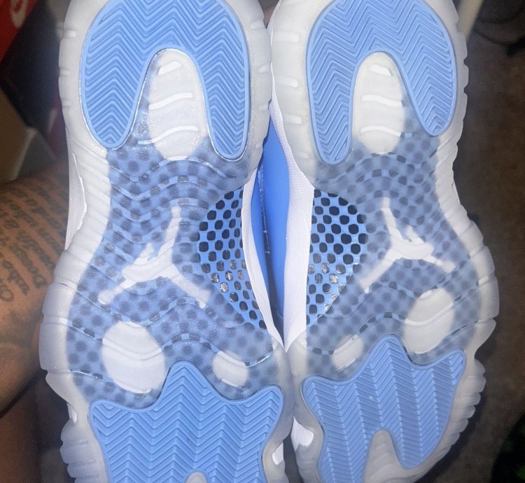 Jordan 11 Unc Low