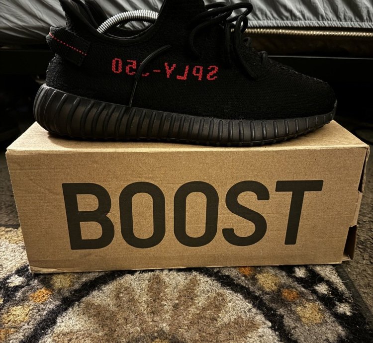 Adidas Yeezy Boost 350 Bred