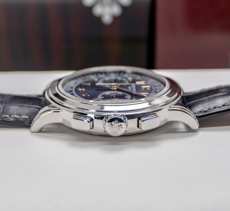 Patek Philippe Chronograph Oversize Chronograph 5070p-001