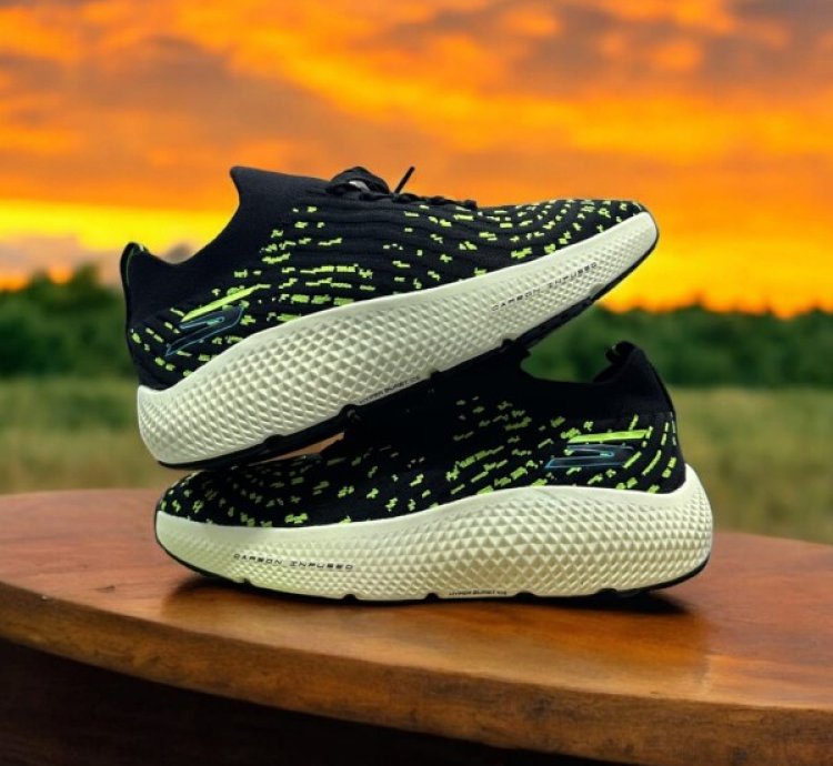 Skecher S Max Road Hyper Burst Green Sneakers