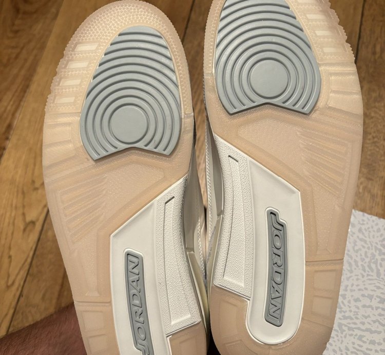 Jordan 3 Craft Ivory