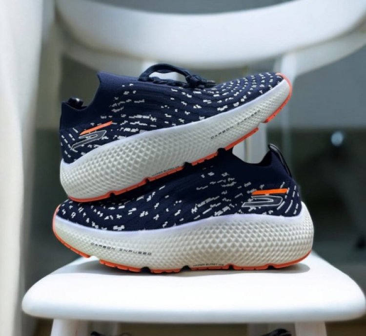 Skecher S Max Road Hyper Burst Navy Sneakers