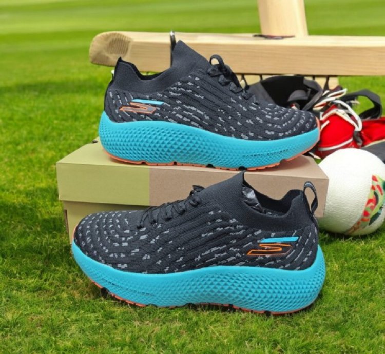 Skechers Max Road Hyper Burst Black Blue Sneakers