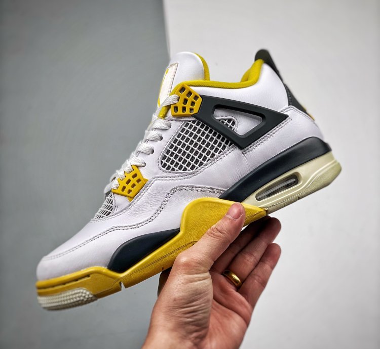Nike Air Jordan 4 Vivid Sulfur Aq9129-101