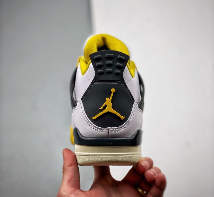 Nike Air Jordan 4 Vivid Sulfur Aq9129-101