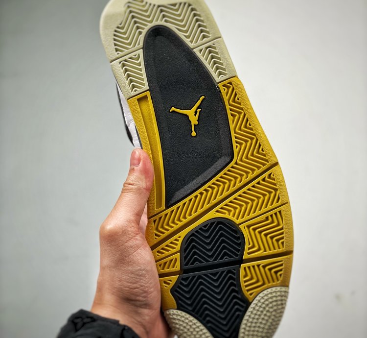 Nike Air Jordan 4 Vivid Sulfur Aq9129-101