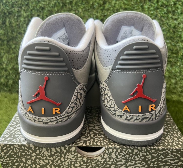 Jordan 3 Retro Cool Grey
