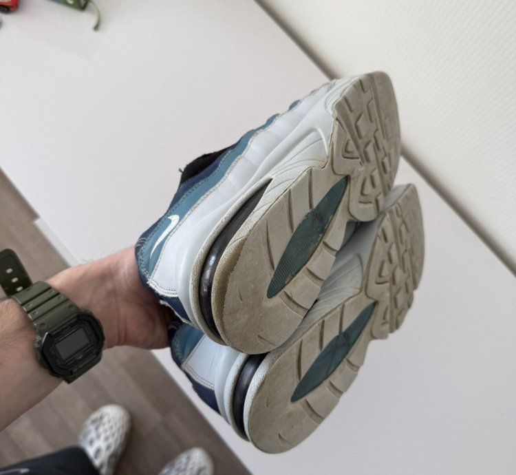 Vintage Nike Air Max 95 Y2k Rare Drill Sk8 Ocean Sneakers