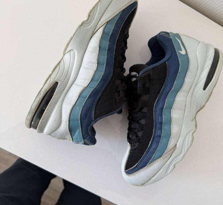 Vintage Nike Air Max 95 Y2k Rare Drill Sk8 Ocean Sneakers