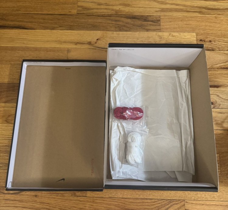 Air Jordan 1 Retro High Og Banned Bred 2016