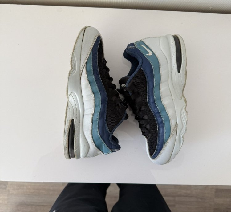 Vintage Nike Air Max 95 Y2k Rare Drill Sk8 Ocean Sneakers