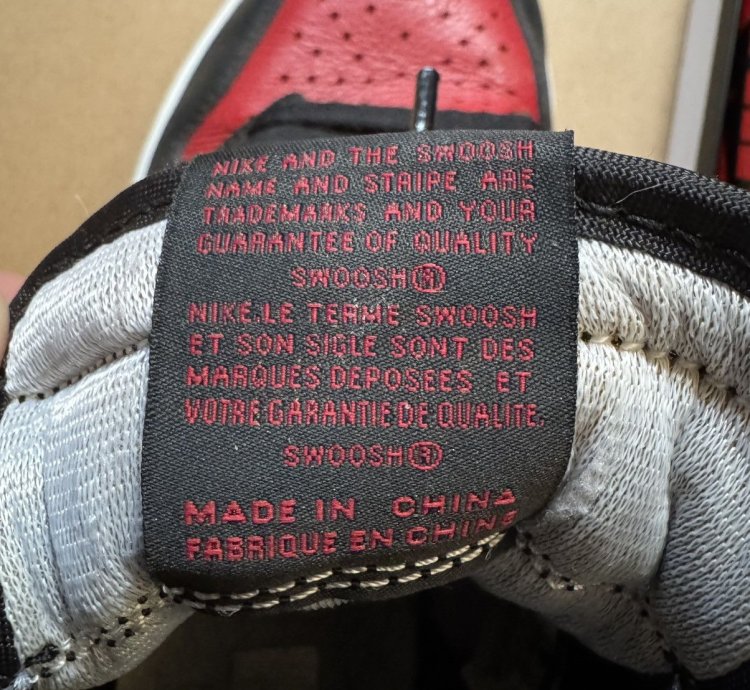 Air Jordan 1 Retro High Og Banned Bred 2016