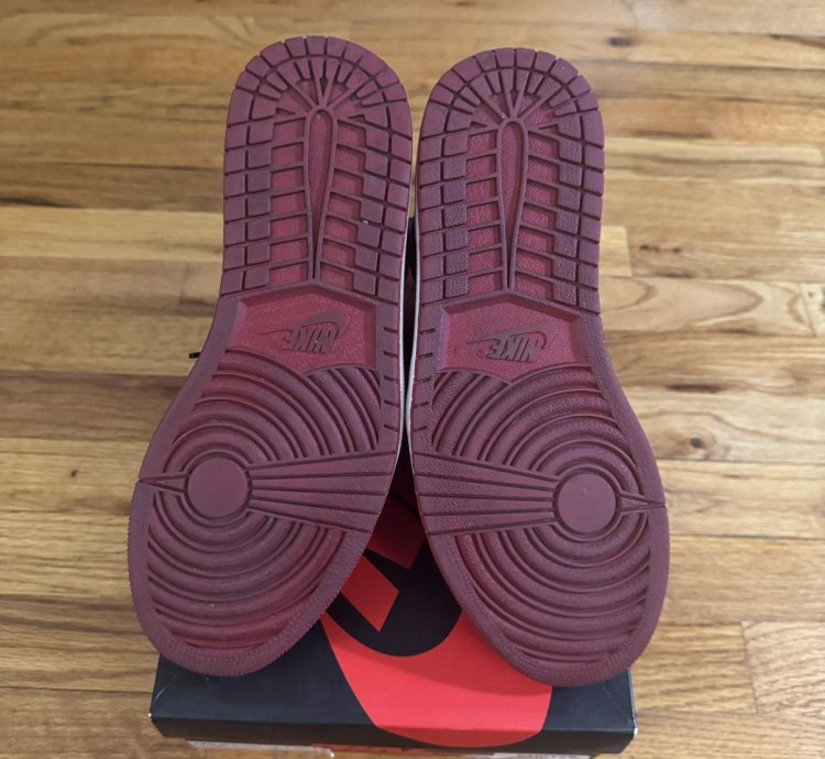 Air Jordan 1 Retro High Og Banned Bred 2016