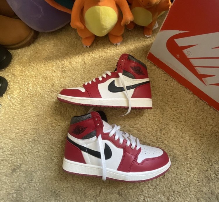 Air Jordan 1 Retro High Og Lost Found