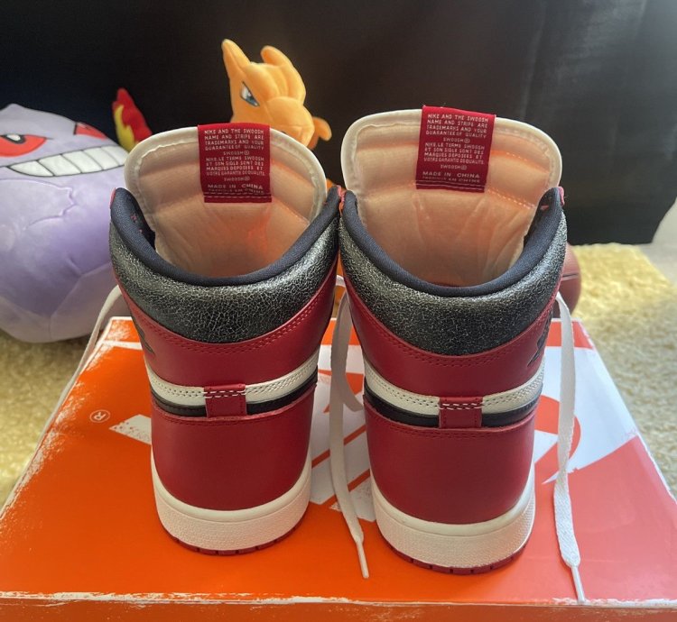 Air Jordan 1 Retro High Og Lost Found