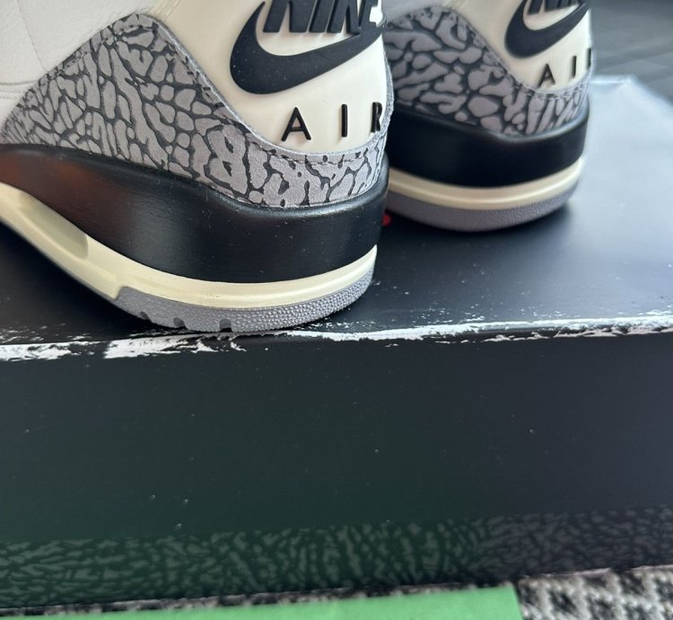 Jordan 3 Retro Reimagined White Cement Us9 5
