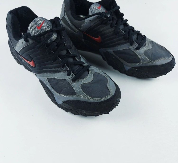 Vintage Nike Air Pegasus 12 5 Us
