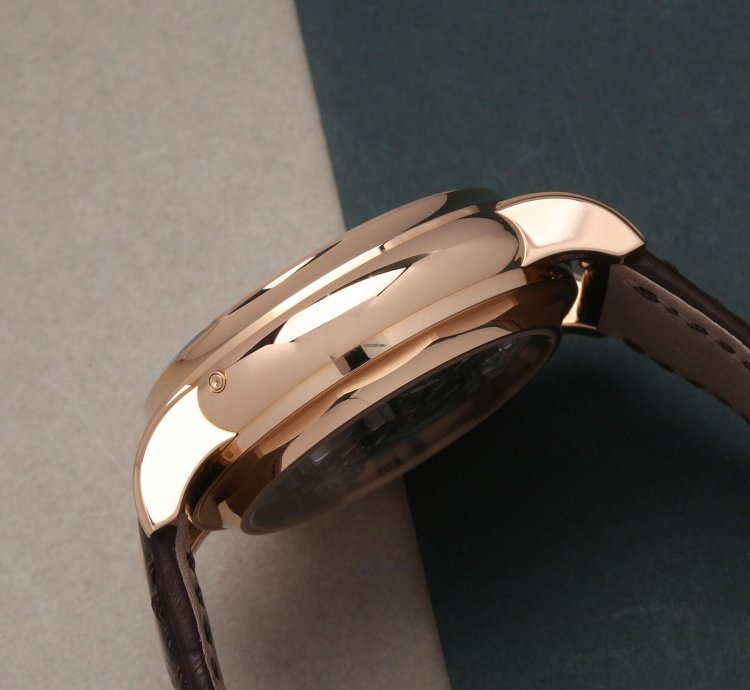 Patek Philippe Complications 18k Rose Gold 5204r-001 - Ats-w008234