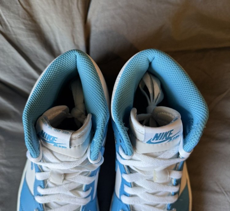 Air Jordan 1 Unc Powder Blue 2015 Size 10 5