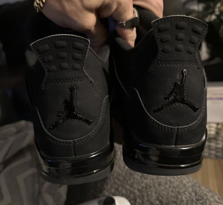 Jordan 4