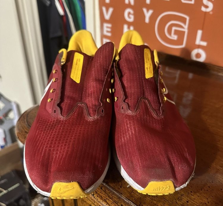 Vintage Nike Air Zoom Pegasus 39 Usc 2022 Size 13