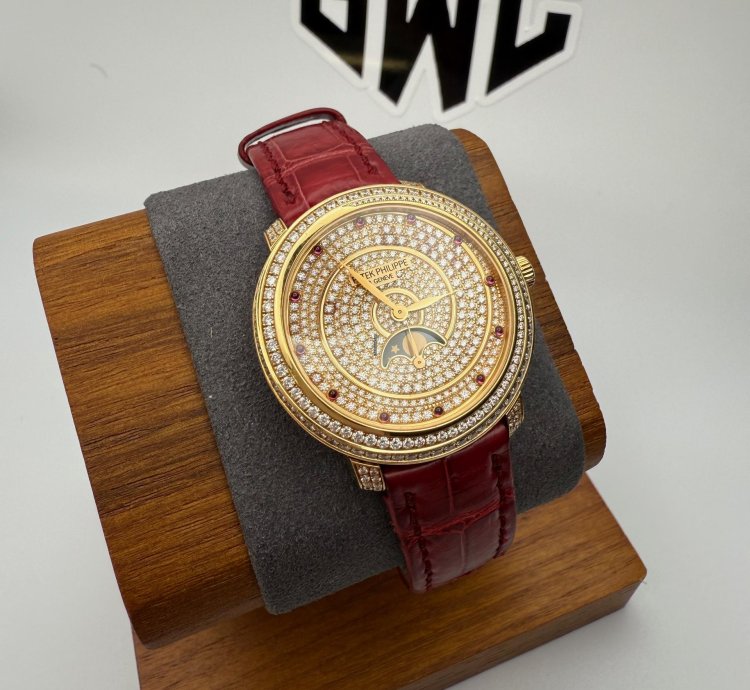 Patek Philippe Complications 4968-400r Rose Gold Pave Diamond Moonphase Ruby 33 3mm Manual