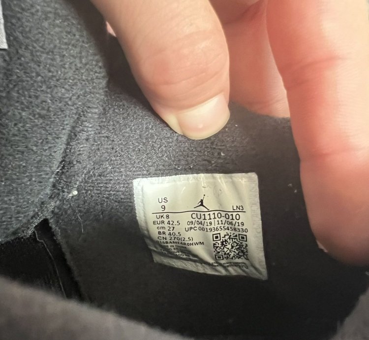 Jordan 4 Black Cats
