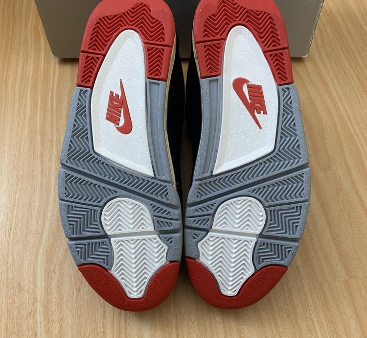 Jordan 4 Bred 1999 Ds