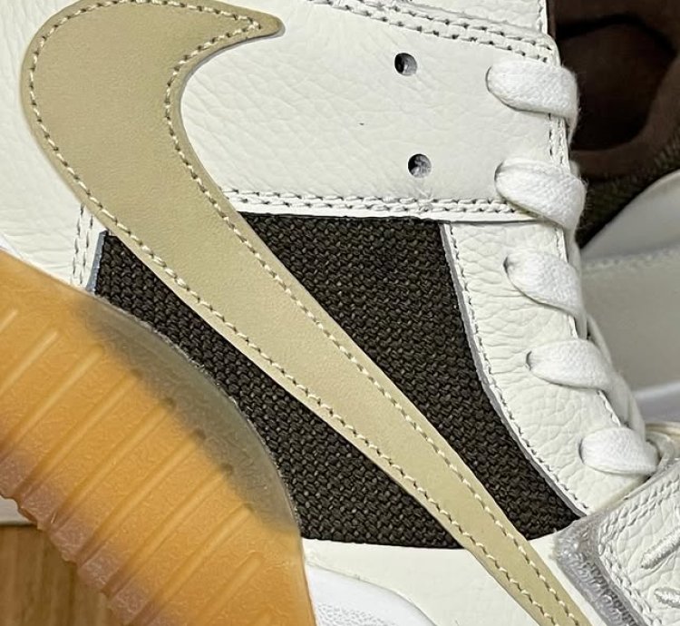 Travis Scott X Jordan Jumpman Jack sail
