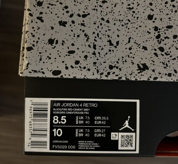 Jordan 4 Bred Reimagined Size 8 5