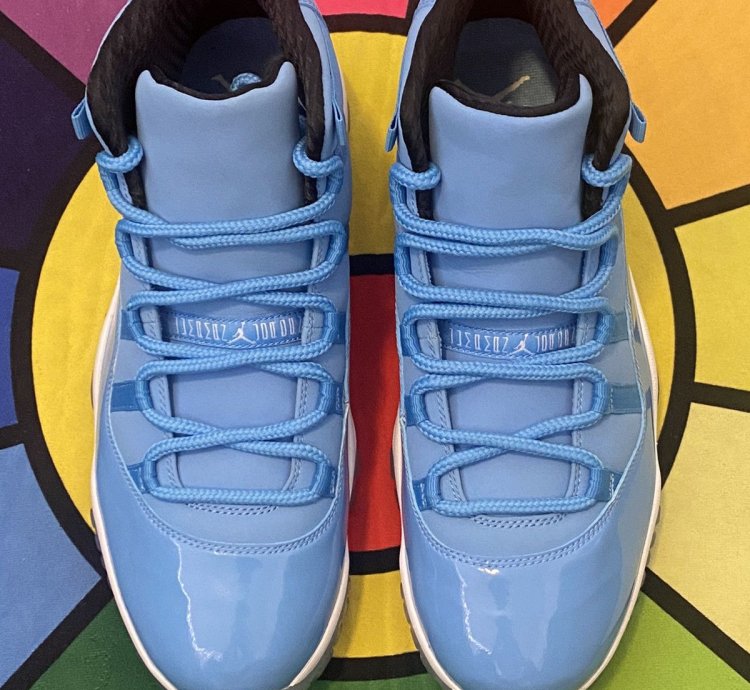 Air Jordan 11 Retro Pantone 2014