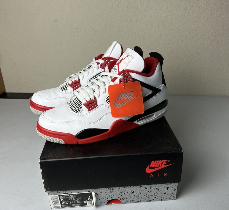 Jordan 4 Fire Red