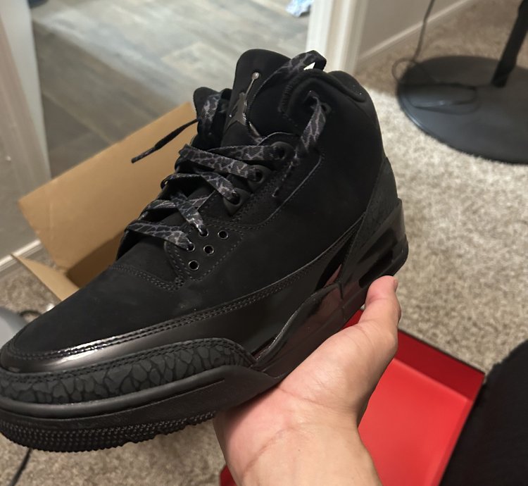Air Jordan 3 Black Cat Sz 10