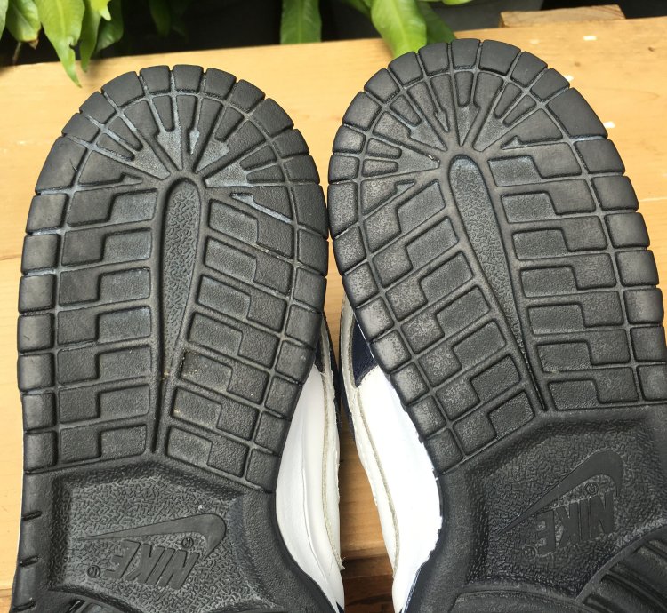 Vintage Nike Dunk Low Pro White Obsidian 2003