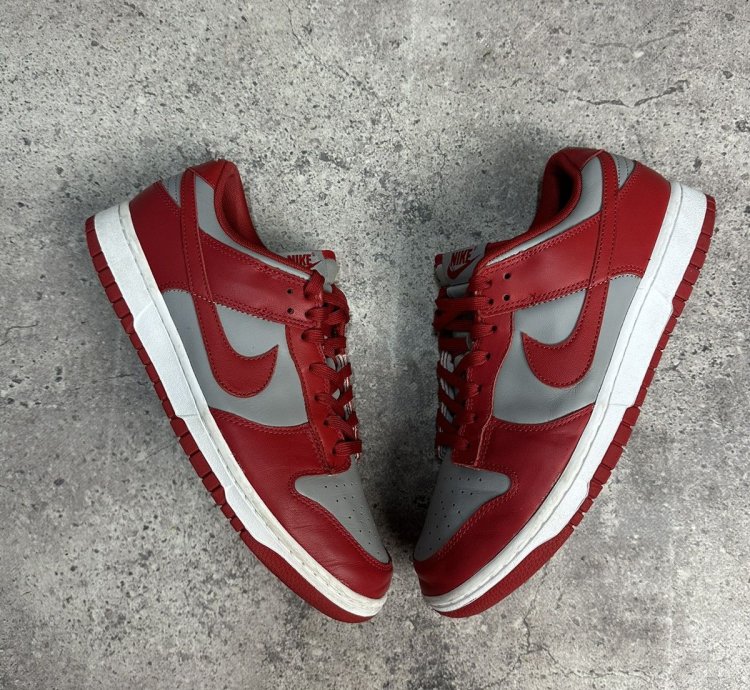 Vintage Nike Dunk Low Retro Medium Grey Varsity Red Unlv