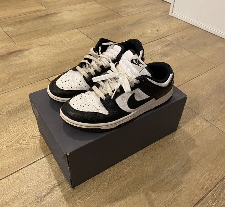 Vintage Nike Dunk Low Retro Panda