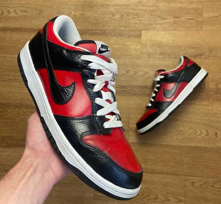 Vintage Nike Dunk Low Spiderman Colorway 2011