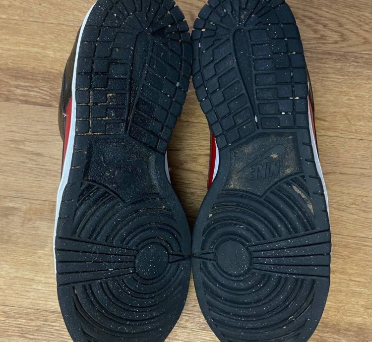 Vintage Nike Dunk Low Spiderman Colorway 2011