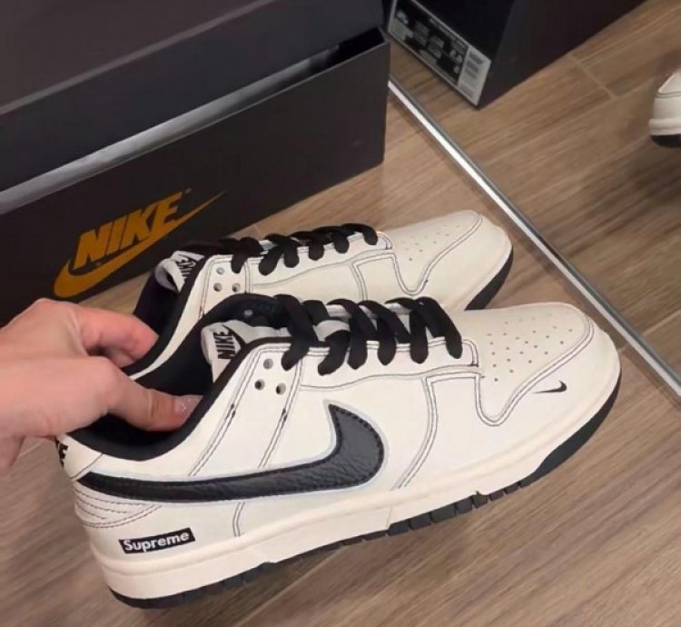 Supreme X Nik E Sb Dunk Low Sneakers
