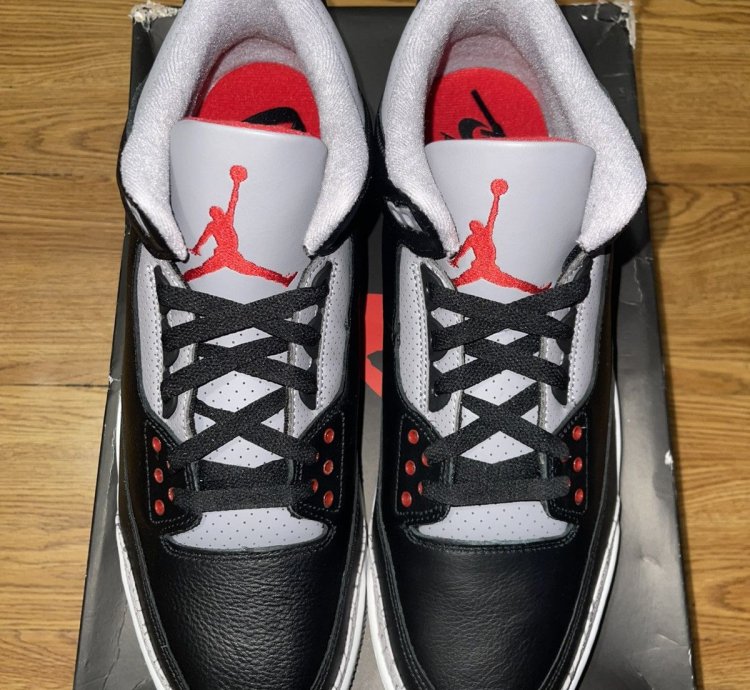 Nike Air Jordan 3 Black Cement Size 13 Men