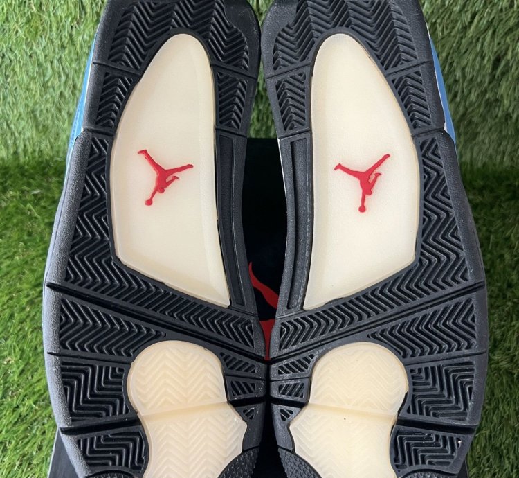 Nike Air Jordan 4 Travis Scott Cactus Jack
