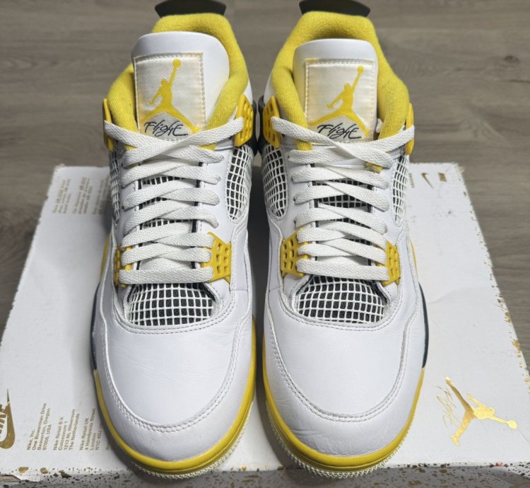 Nike Air Jordan 4 Vivid Sulfur 2024