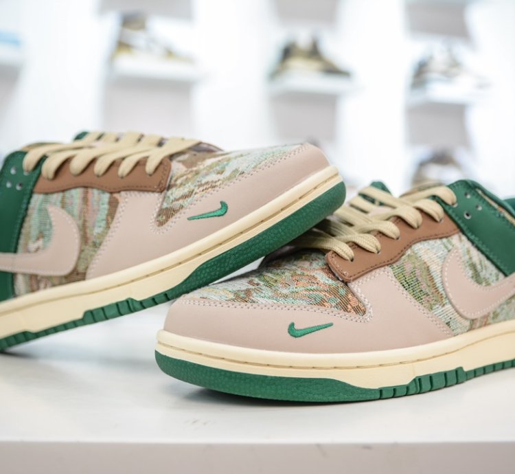 Nike Sb Dunk Low X Clot Beige Green Needle Xb3802-355 -